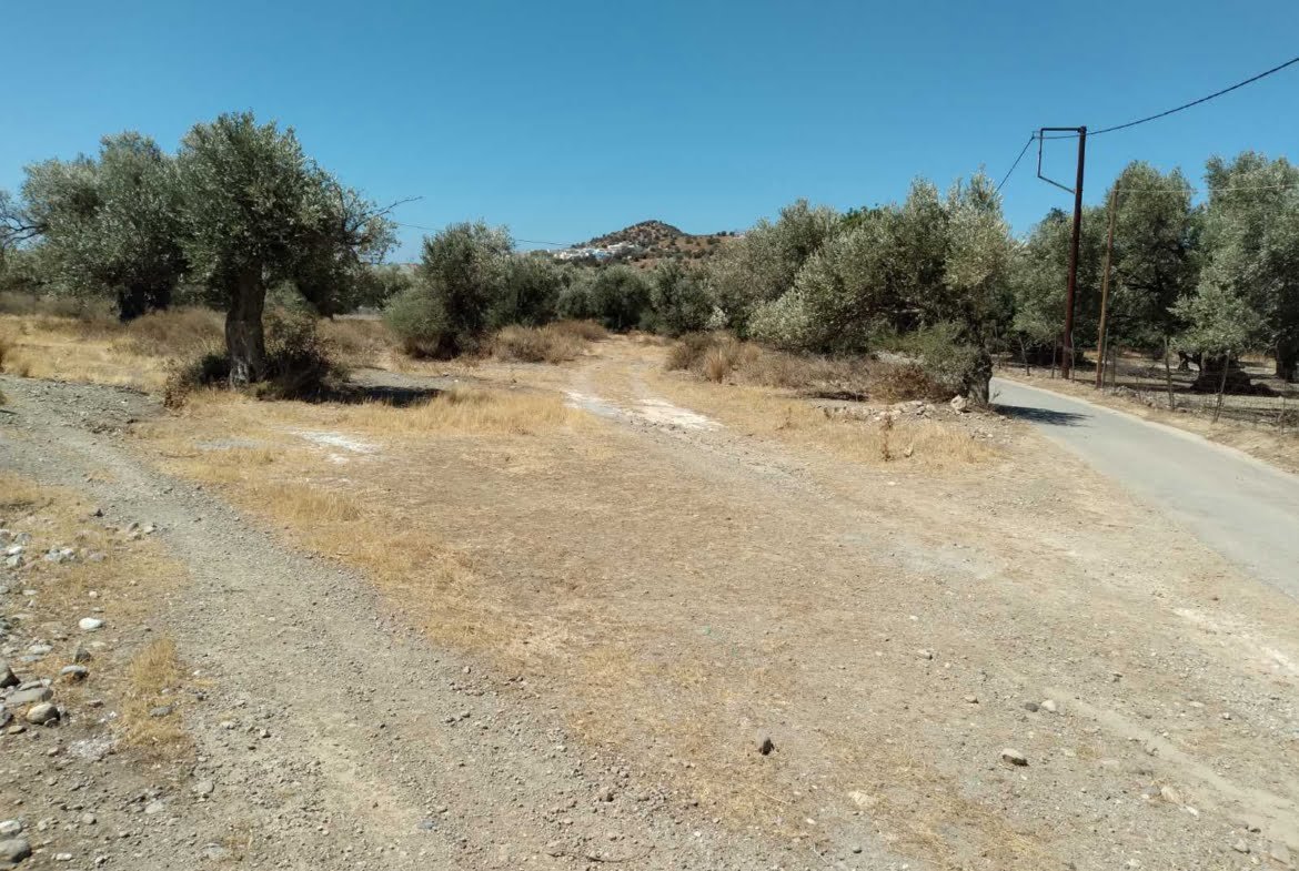 4.700 sq.m. plot of land in Agia Galini.