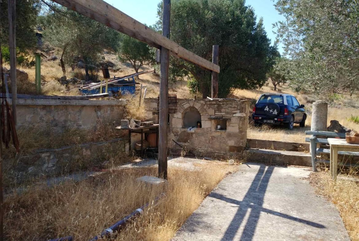 Large plot of 70.000 sq.m. with building in the area of Agia Galini