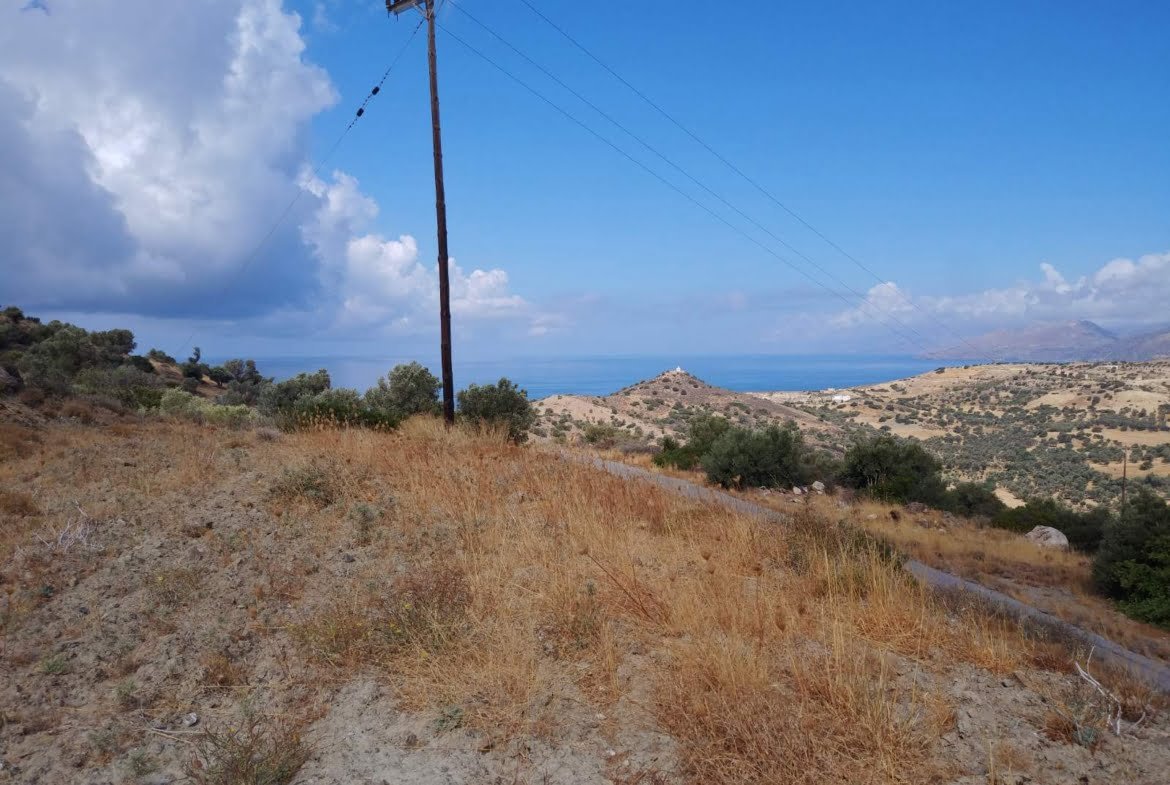 Land of 5.000 sq.m. in Agios Pavlos.