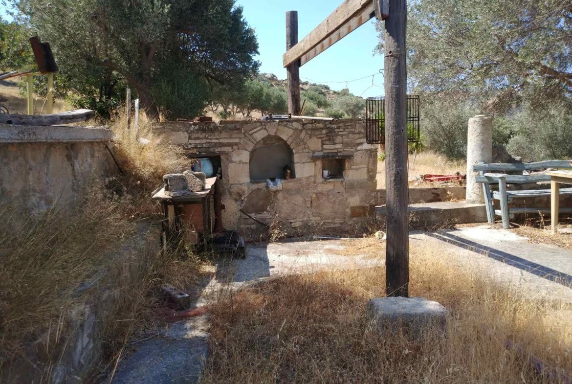 Large plot of 70.000 sq.m. with building in the area of Agia Galini