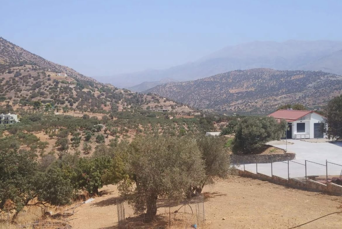 House for sale in Agia Galini