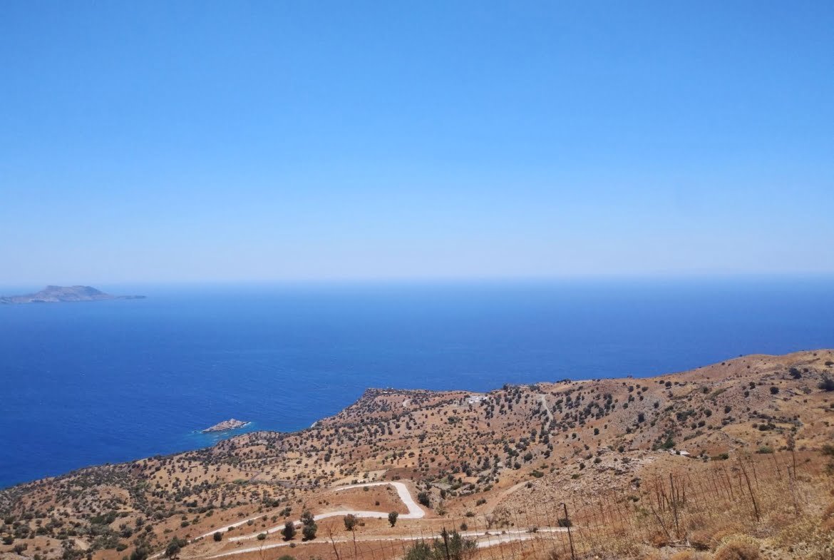 Large Plot near Agios Pavlos