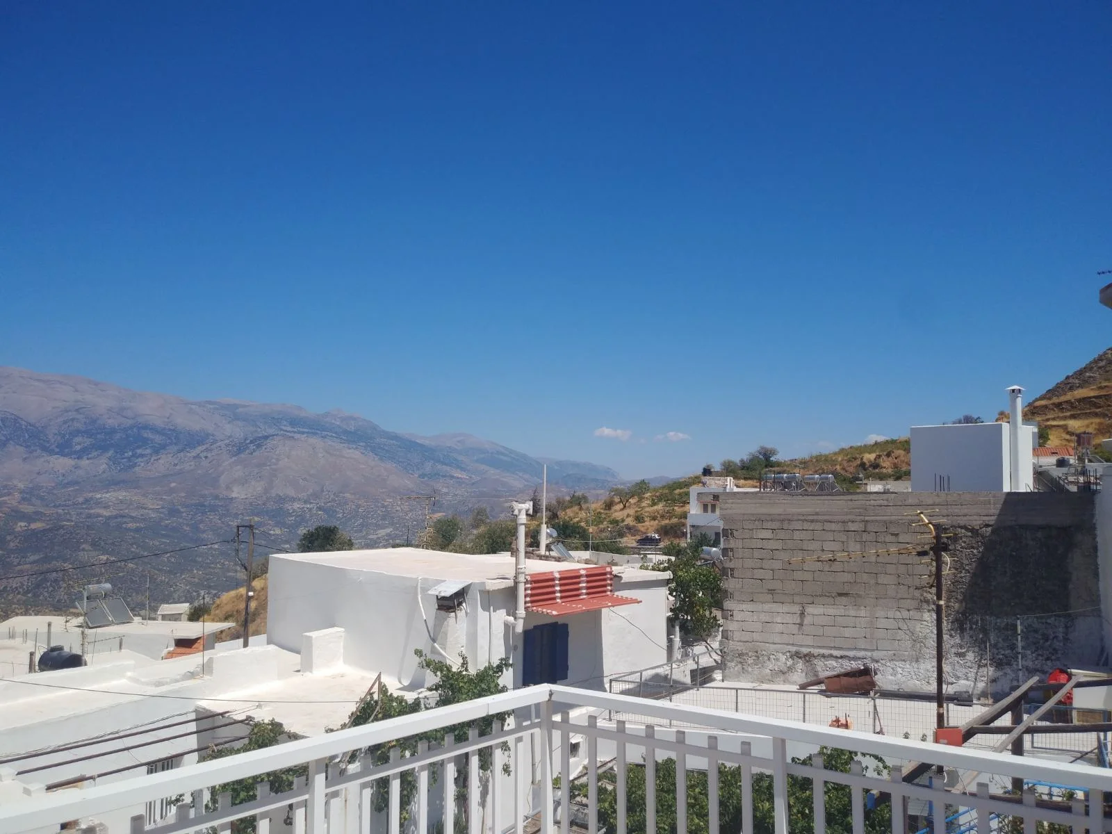IMG-f3c7239de67d4ca64f8bb2d9d50ece92-V Traditional stone house with mountain views in Melambes.