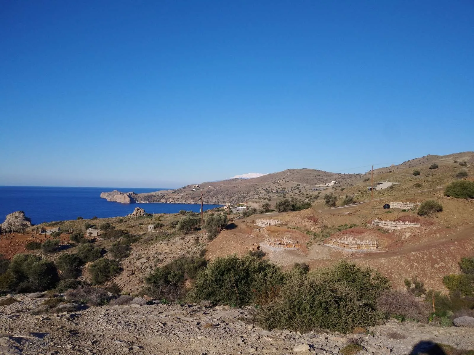image00001 Huge plot of 11.600 sq.m. in the area of Agios Pavlos.