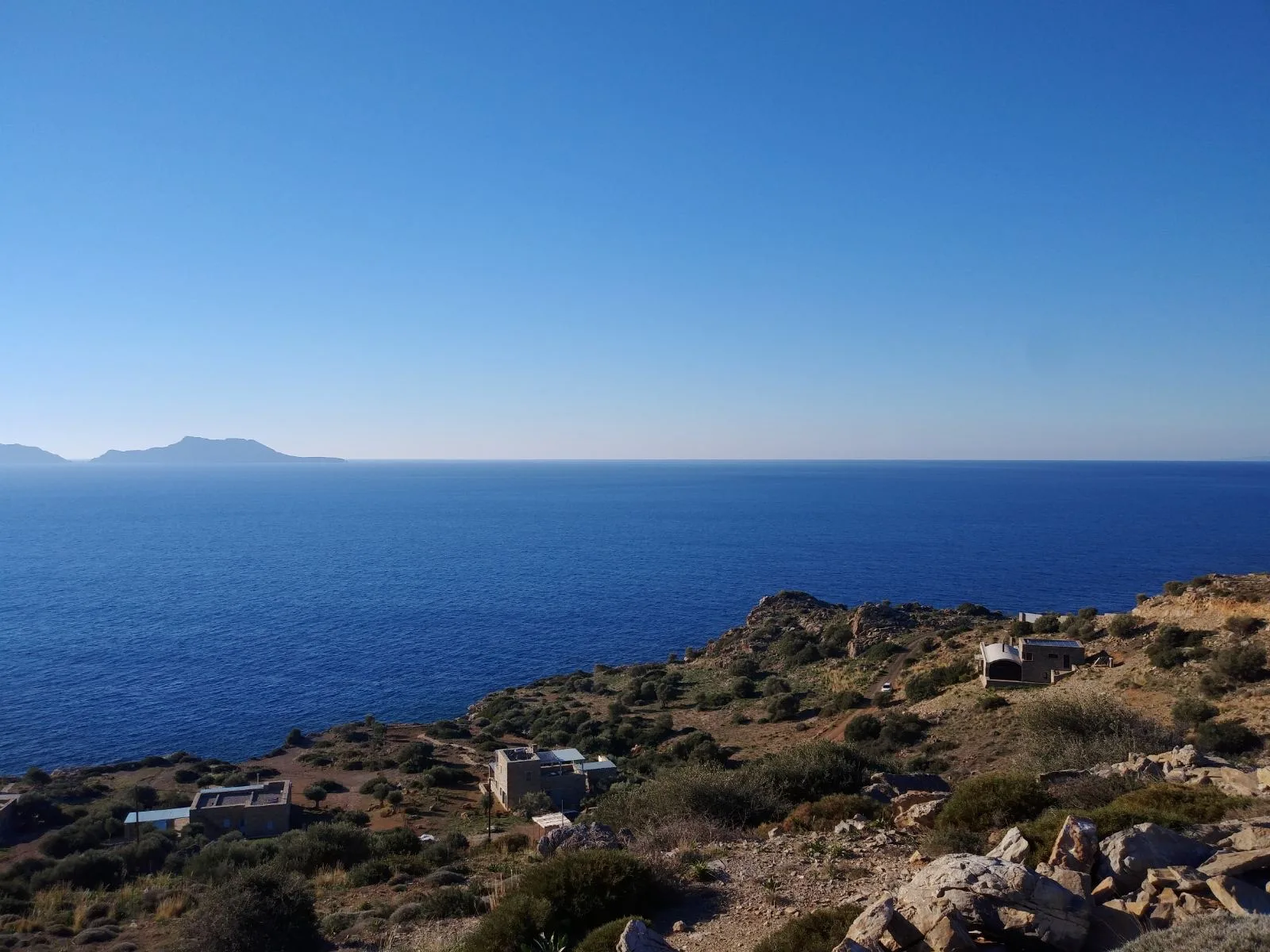 image00005 Huge plot of 11.600 sq.m. in the area of Agios Pavlos.