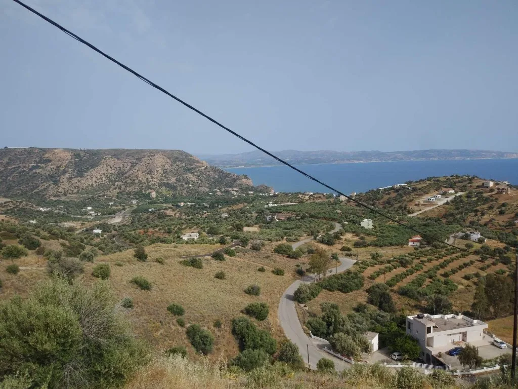 Large plot of 10.000 sq.m. in Agia Galini.