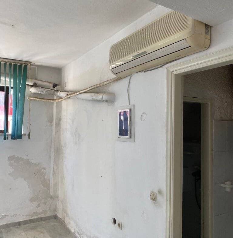 Rent business space in Agia Galini.