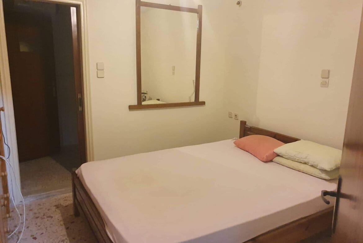 House 83 square meters for rent in Melambes.