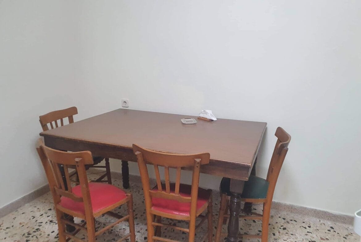 House 83 square meters for rent in Melambes.