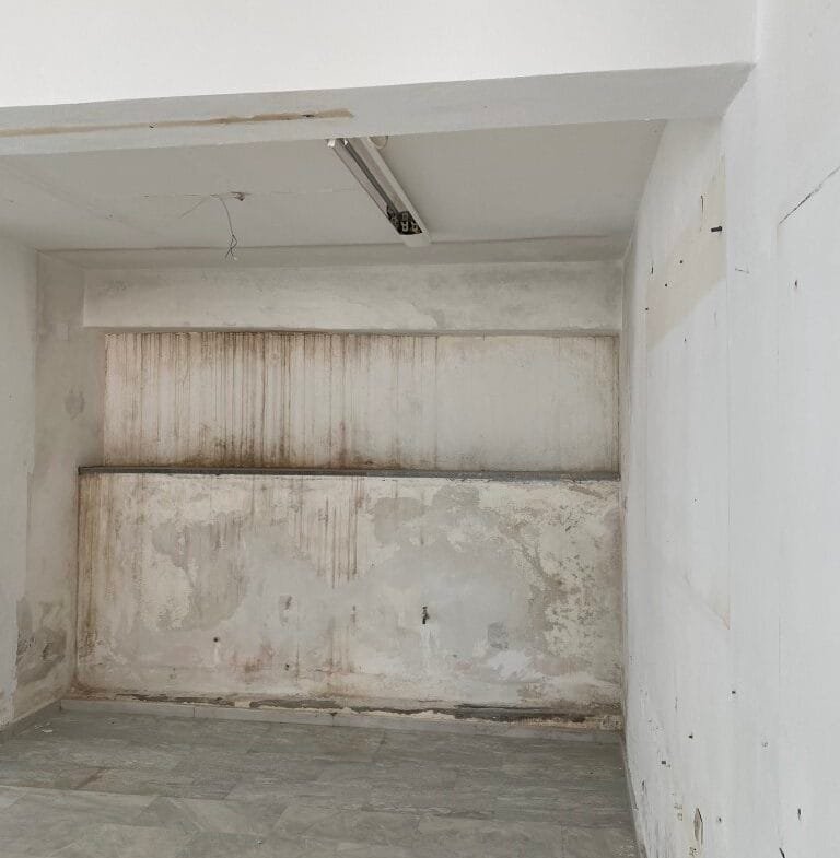 Rent business space in Agia Galini.