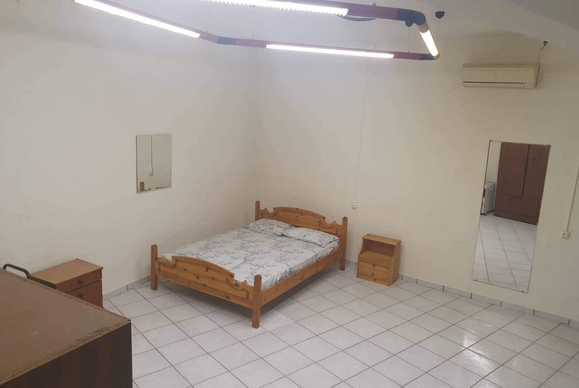 House 83 square meters for rent in Melambes.