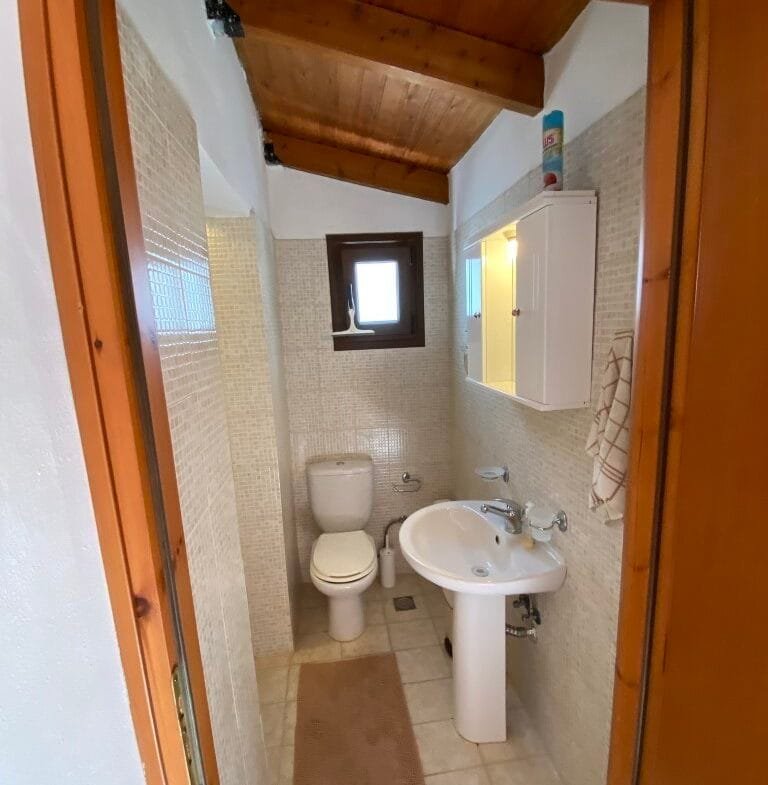 House 75 sqm for rent in Agia Galini.