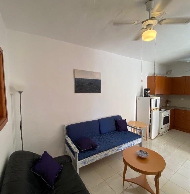 House 75 sqm for rent in Agia Galini.