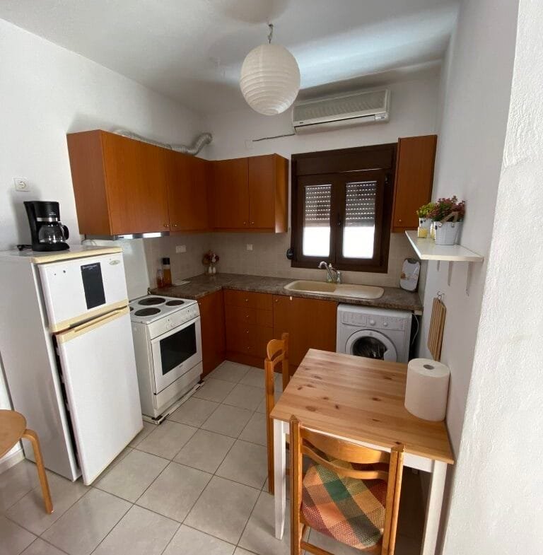 House 75 sqm for rent in Agia Galini.