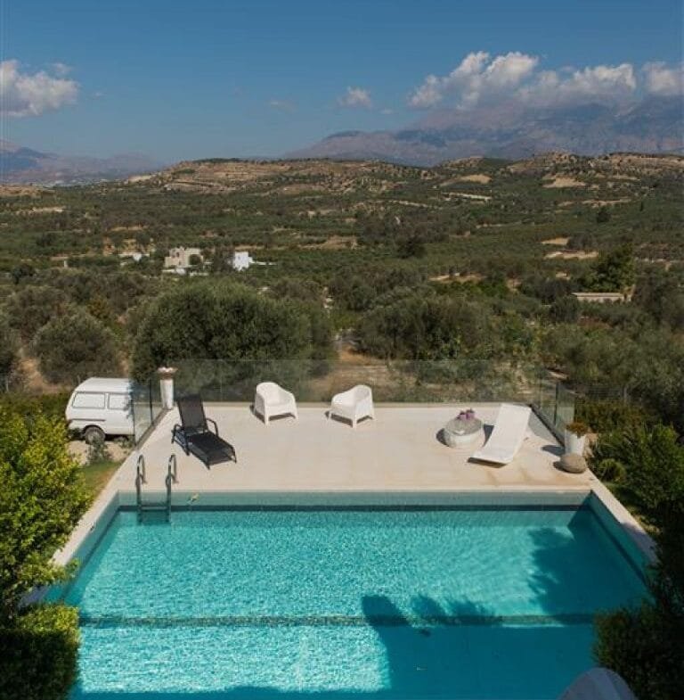 Two villas for sale in Kamilari.