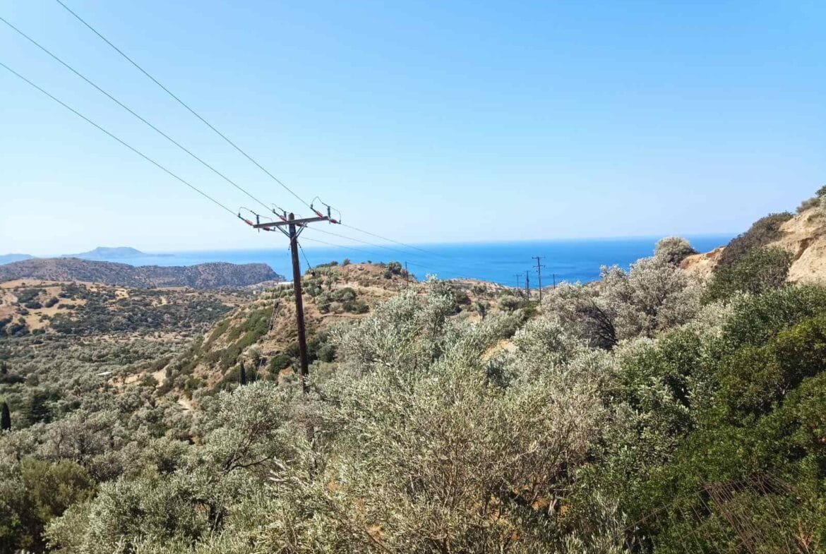Plot of 855 sq.m. in Triopetra.