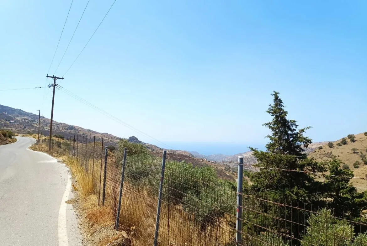 Budget plot for sale in Sactouria.