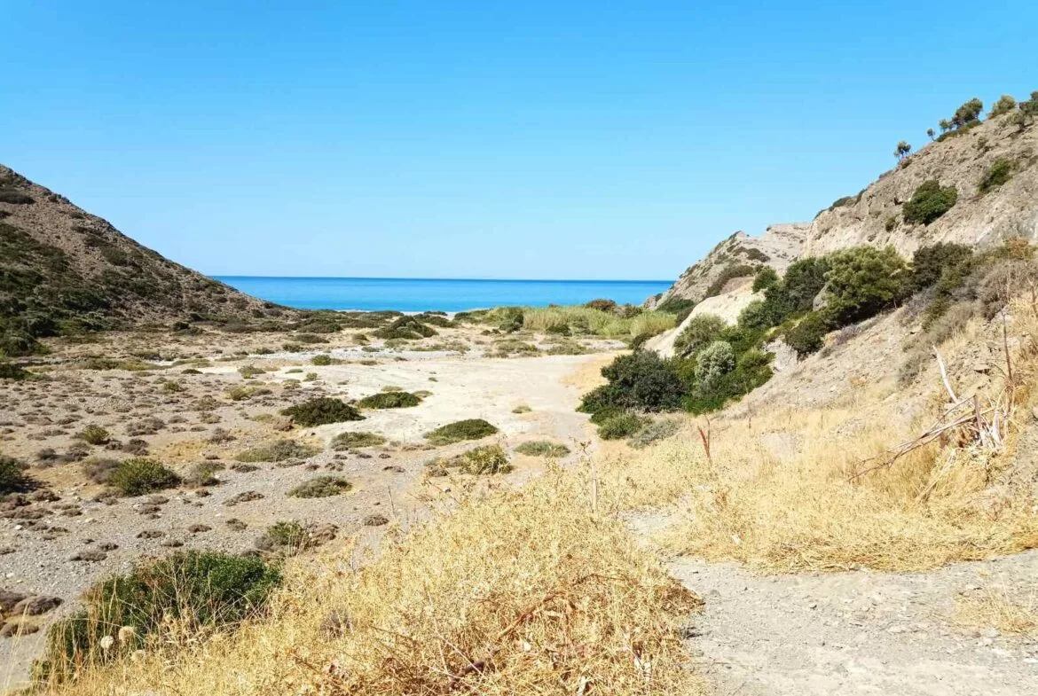 Five plots in the area of Triopetra.