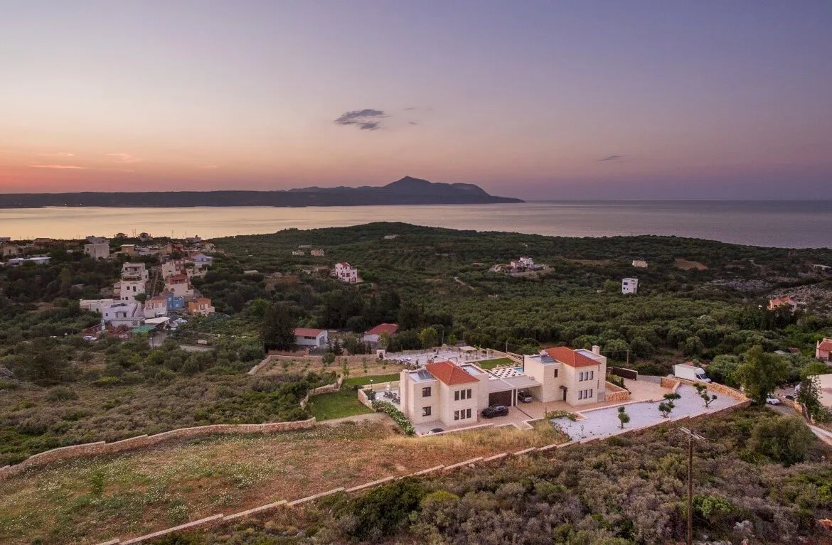 Delina stone villa in Plaka, Chania.