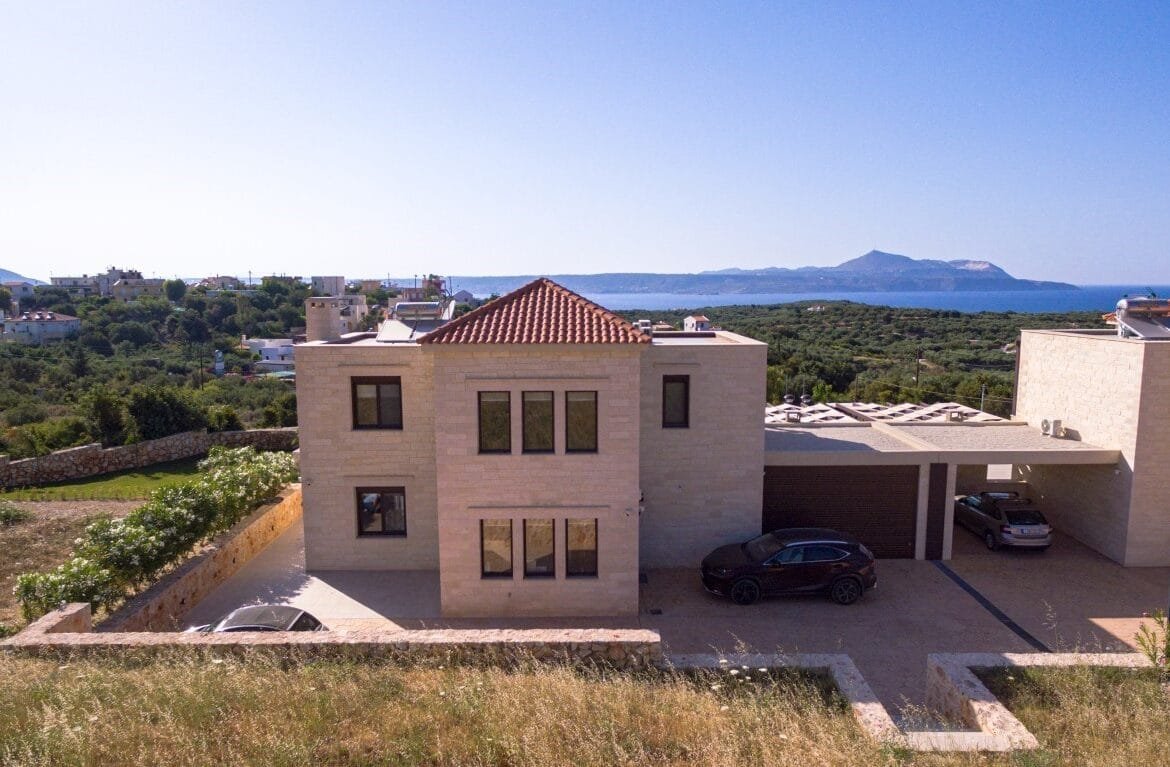Delina stone villa in Plaka, Chania.