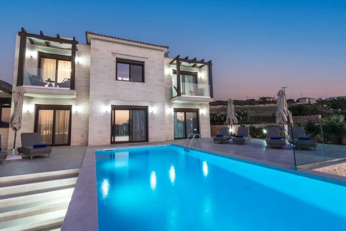 Delina stone villa in Plaka, Chania.