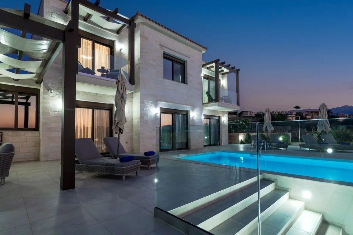 Delina stone villa in Plaka, Chania.