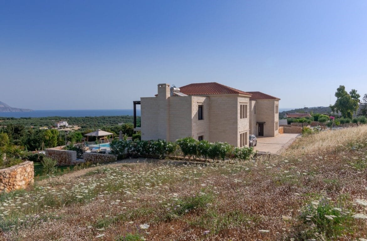Delina stone villa in Plaka, Chania.