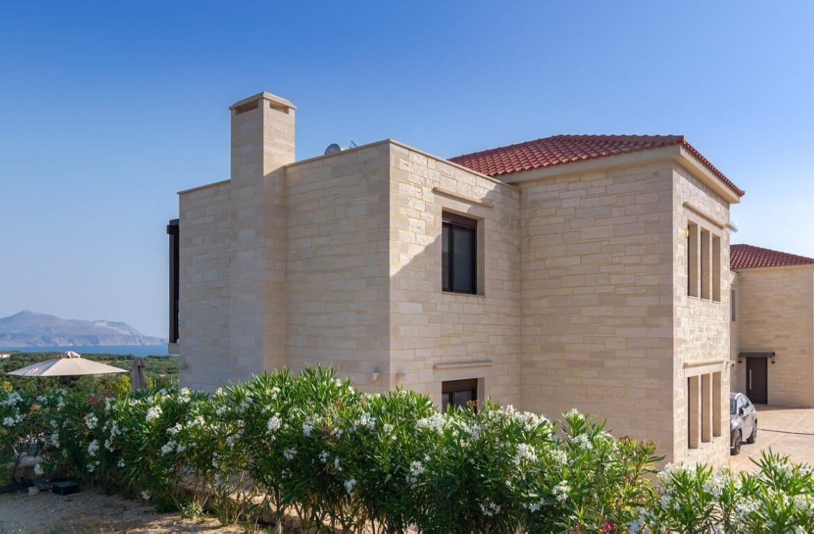 Delina stone villa in Plaka, Chania.