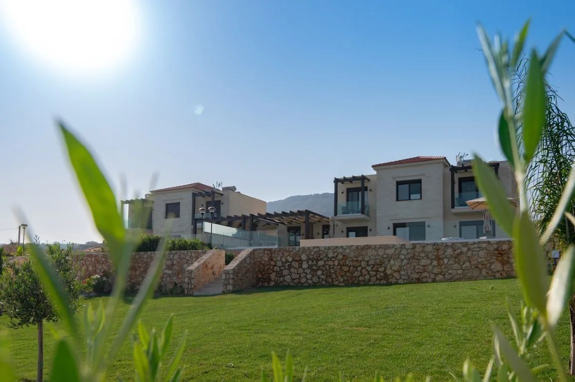 Delina stone villa in Plaka, Chania.