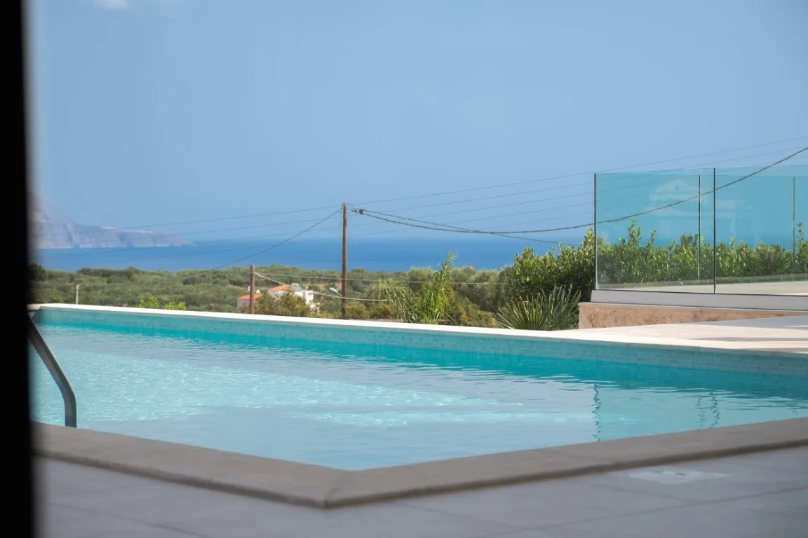 Delina stone villa in Plaka, Chania.