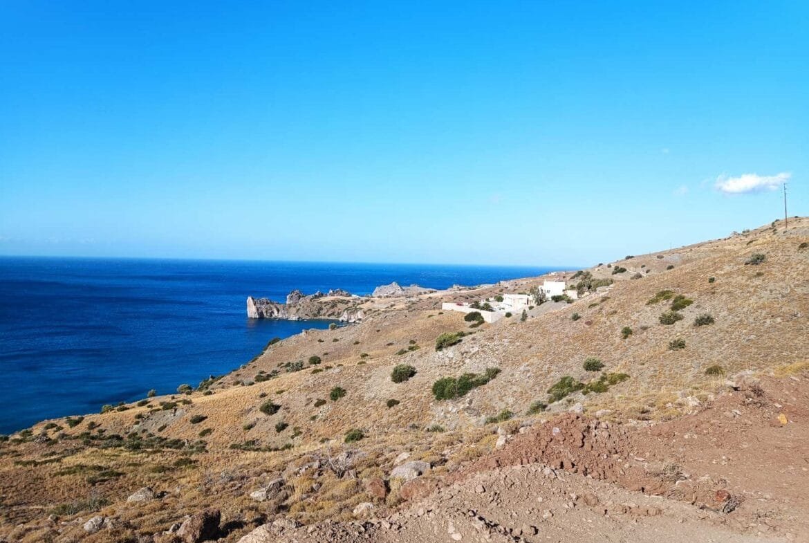 Plot of 15.000 square meters, ideal for commercial use, in Agios Pavlos.