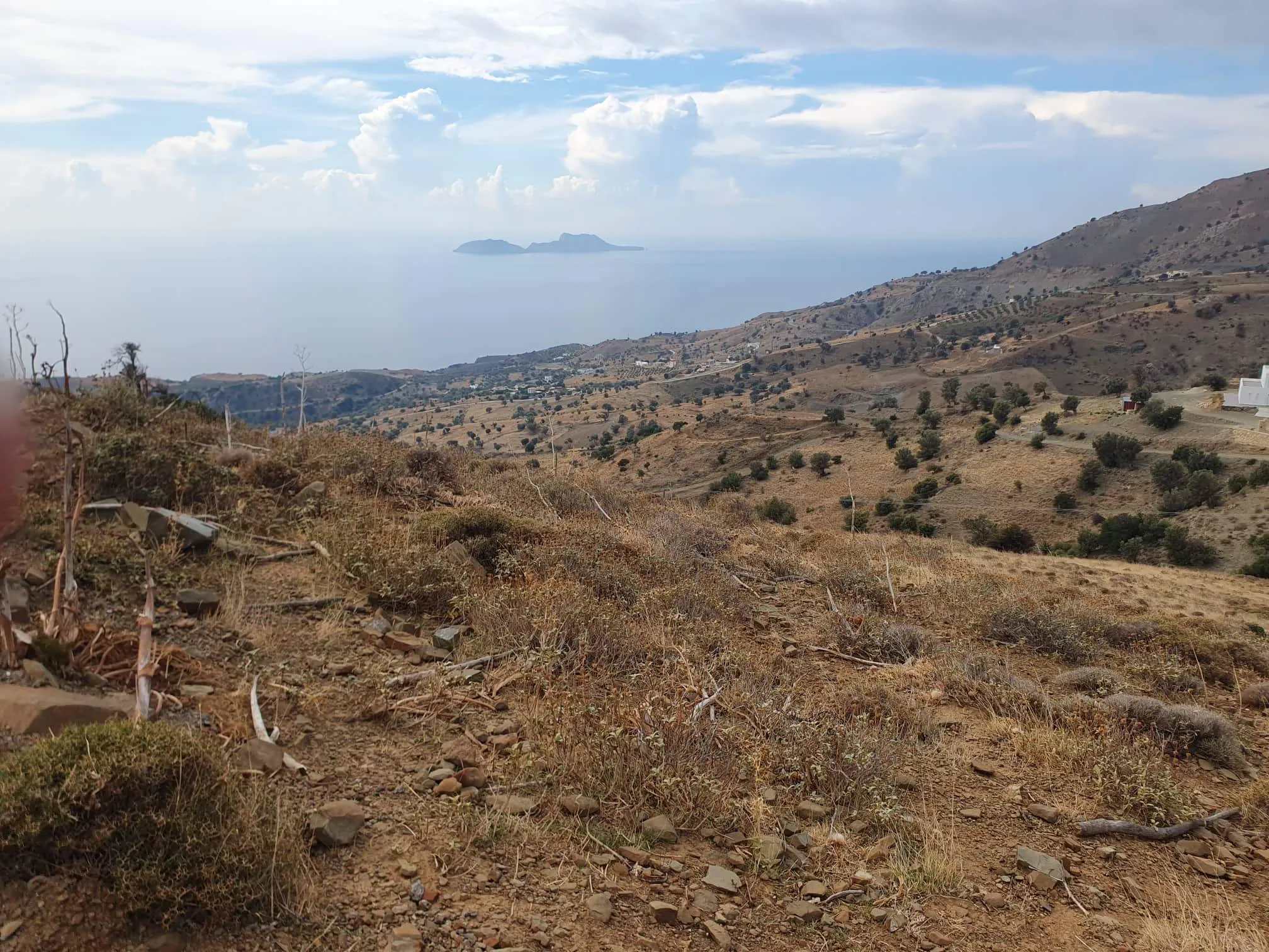 Land plot of 4.047 square meters in the area of Melambes.