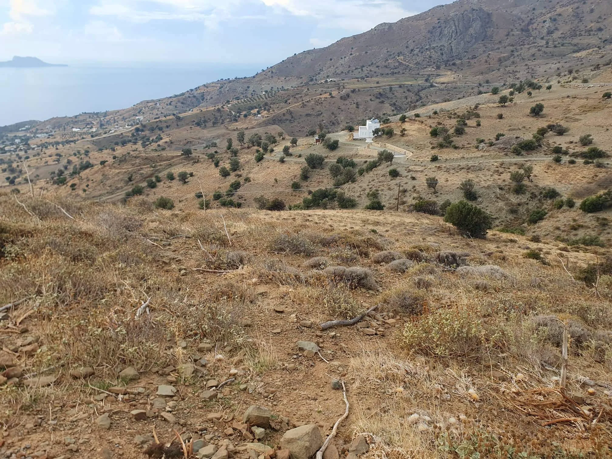 Land plot of 4.047 square meters in the area of Melambes.