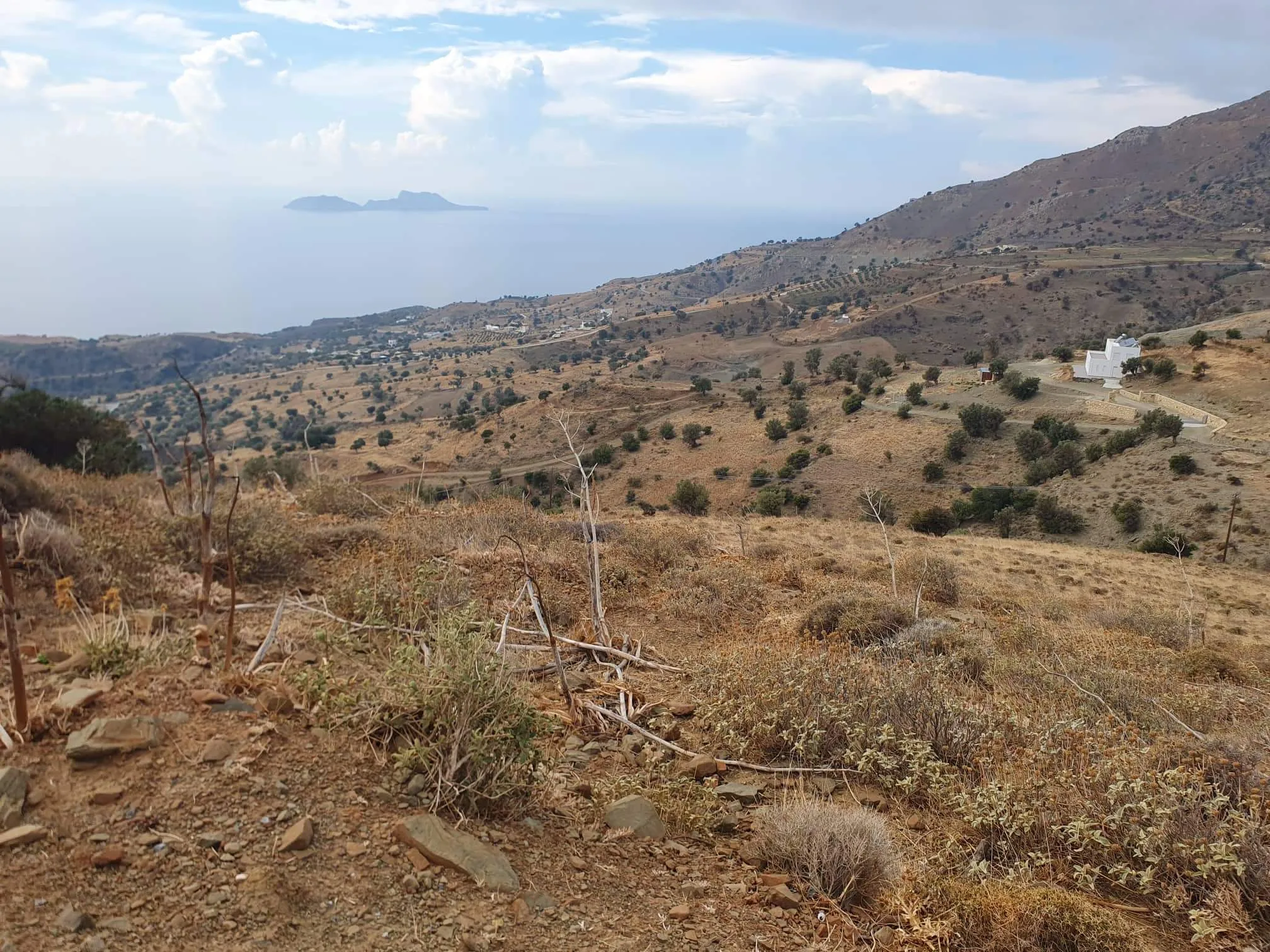Land plot of 4.047 square meters in the area of Melambes.