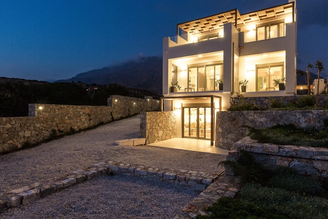 Villa Theano in Triopetra.