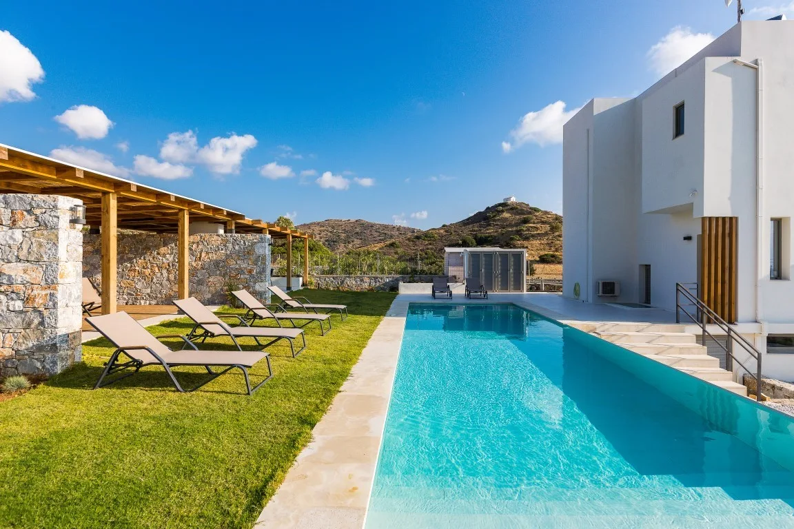 Villa Theano in Triopetra.