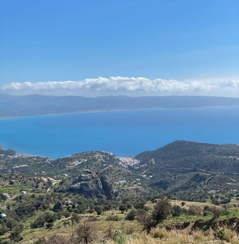 Plot of 5.582,43 sq.m. in the area of Melampes.
