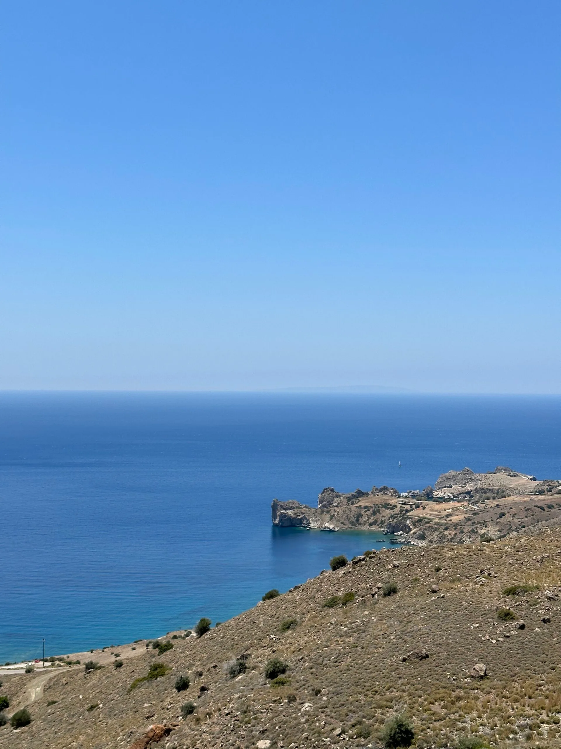 Plot of 5.000 sqm above Agios Pavlos.