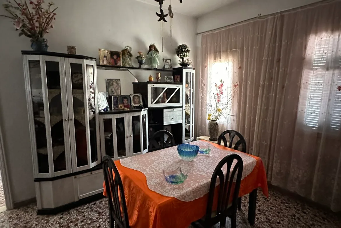 Traditional house of 100 sqm for sale in Agia Galini.