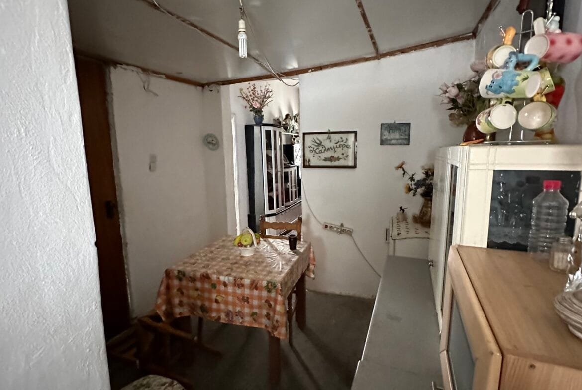 Traditional house of 100 sqm for sale in Agia Galini.