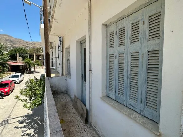 Traditional house of 100 sqm for sale in Agia Galini.