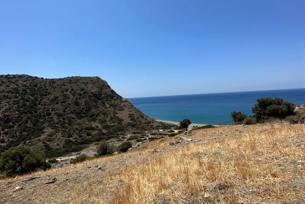 Land of 5.700 sqm in Triopetra.