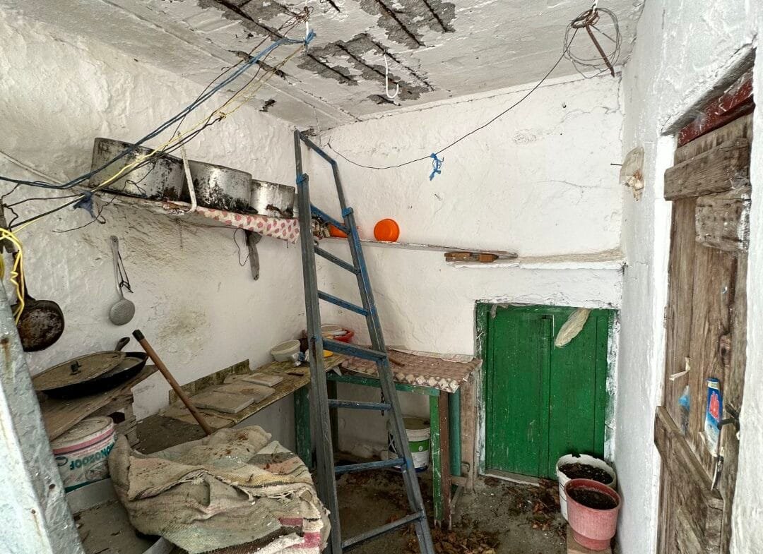 Two-storey house in the village of Vatos.