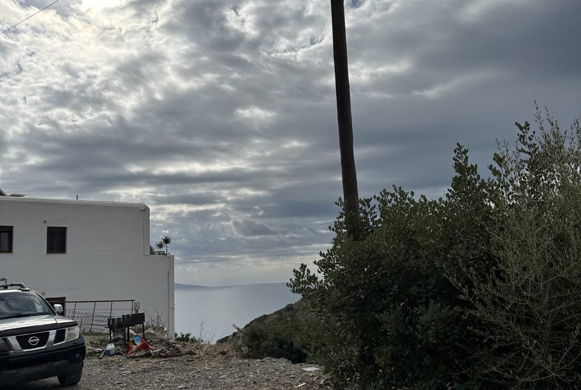 3.611 square meter plot located in Agia Galini.