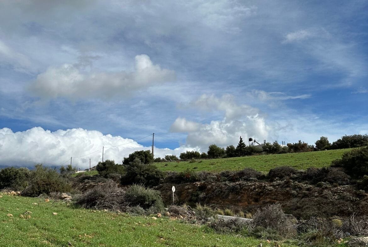 Plot of 7.145 sqm in Agia Galini.