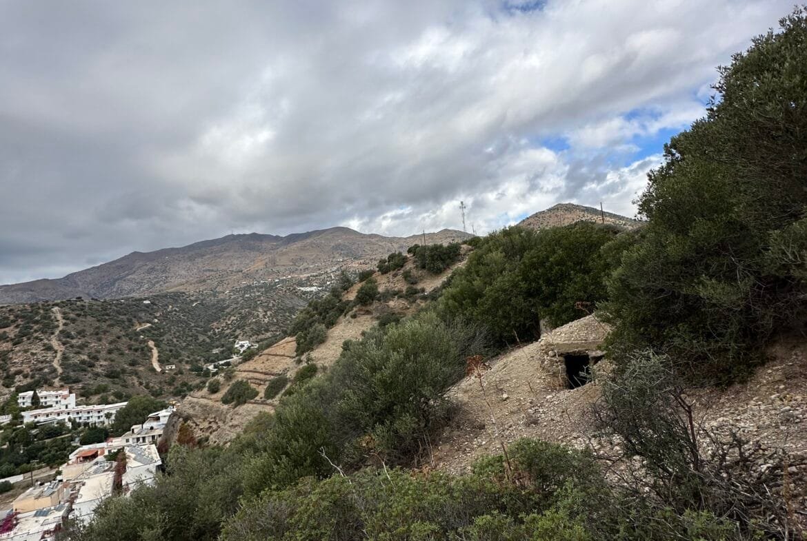 3.611 square meter plot located in Agia Galini.