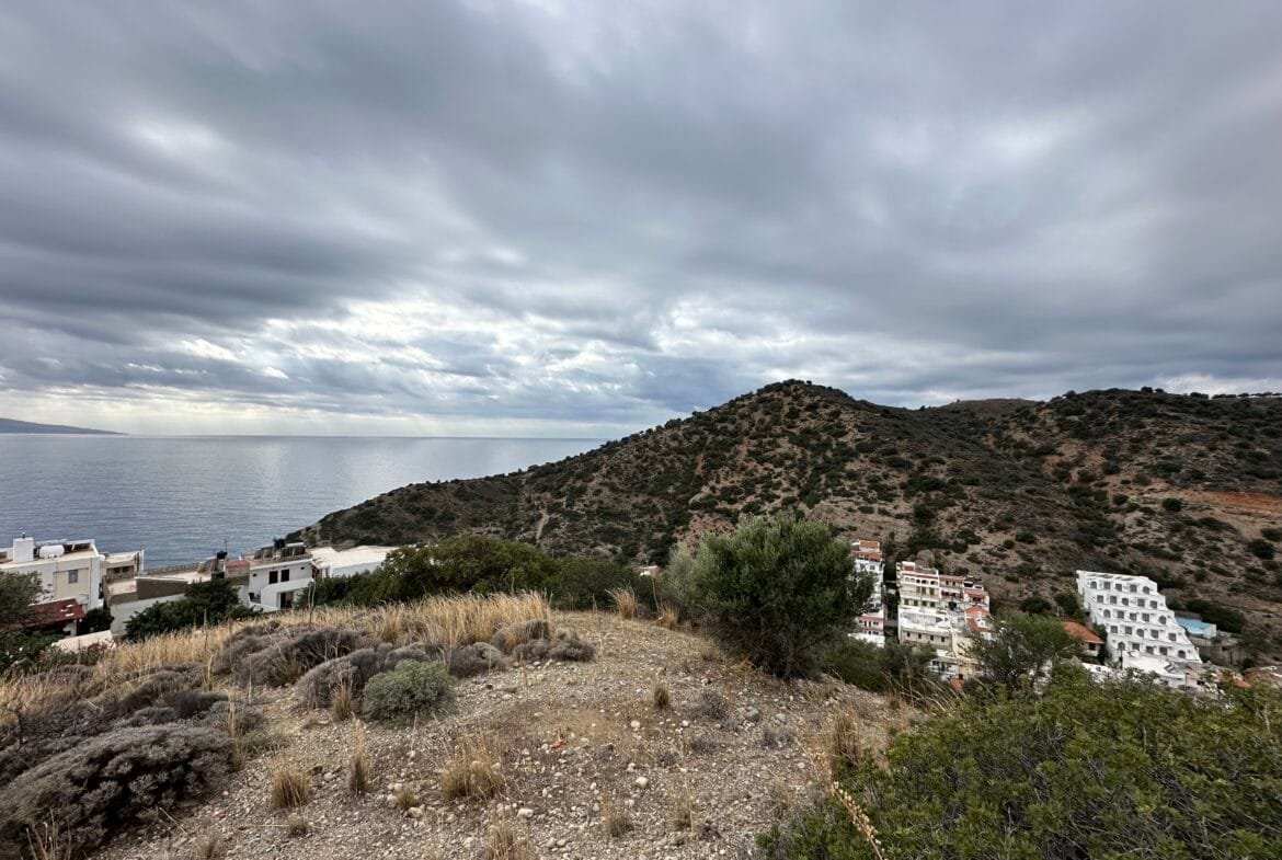 3.611 square meter plot located in Agia Galini.