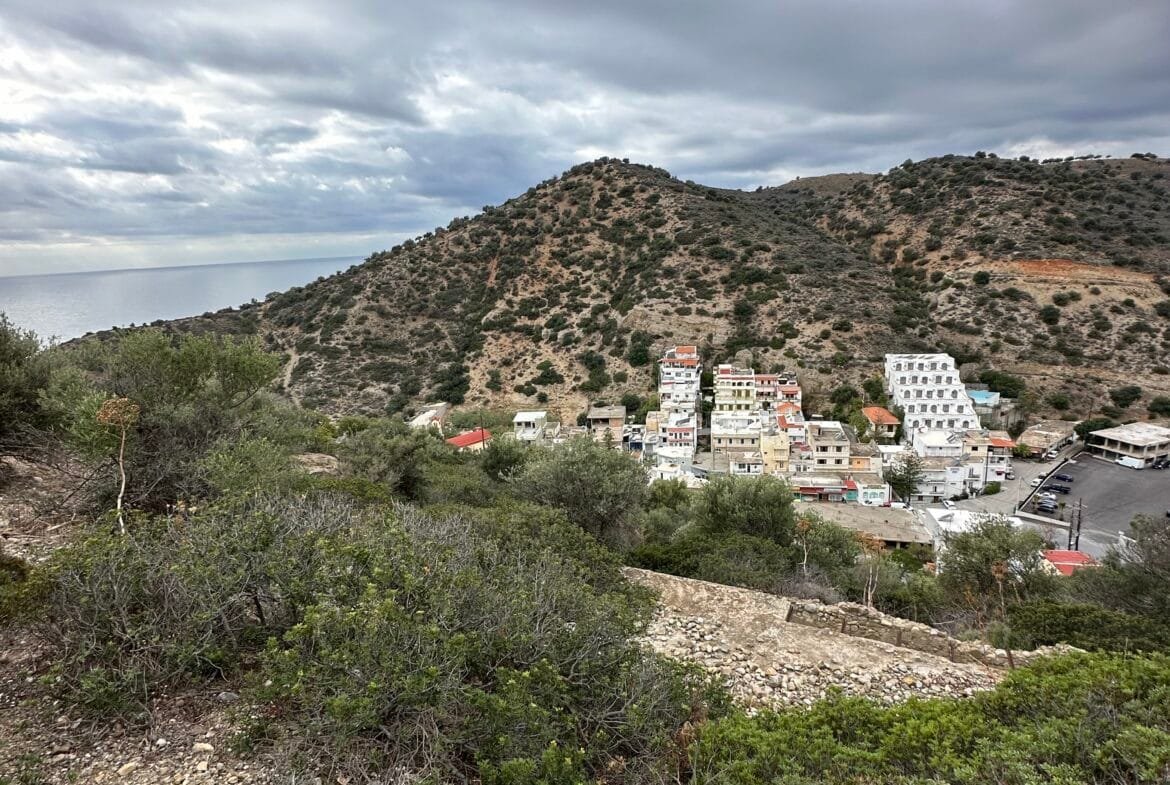 3.611 square meter plot located in Agia Galini.