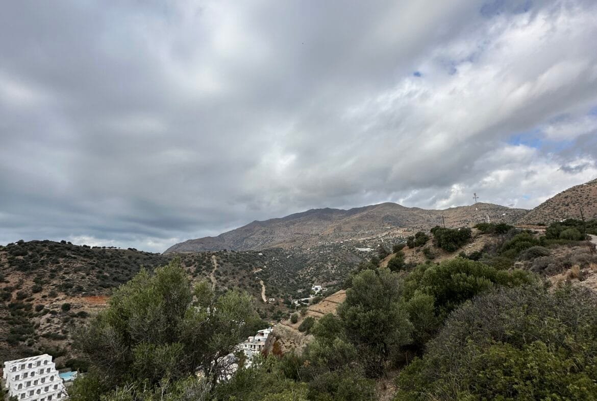 3.611 square meter plot located in Agia Galini.