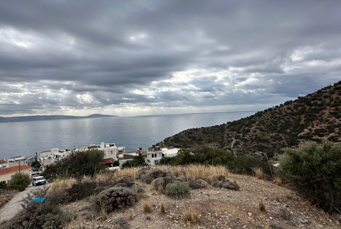 3.611 square meter plot located in Agia Galini.